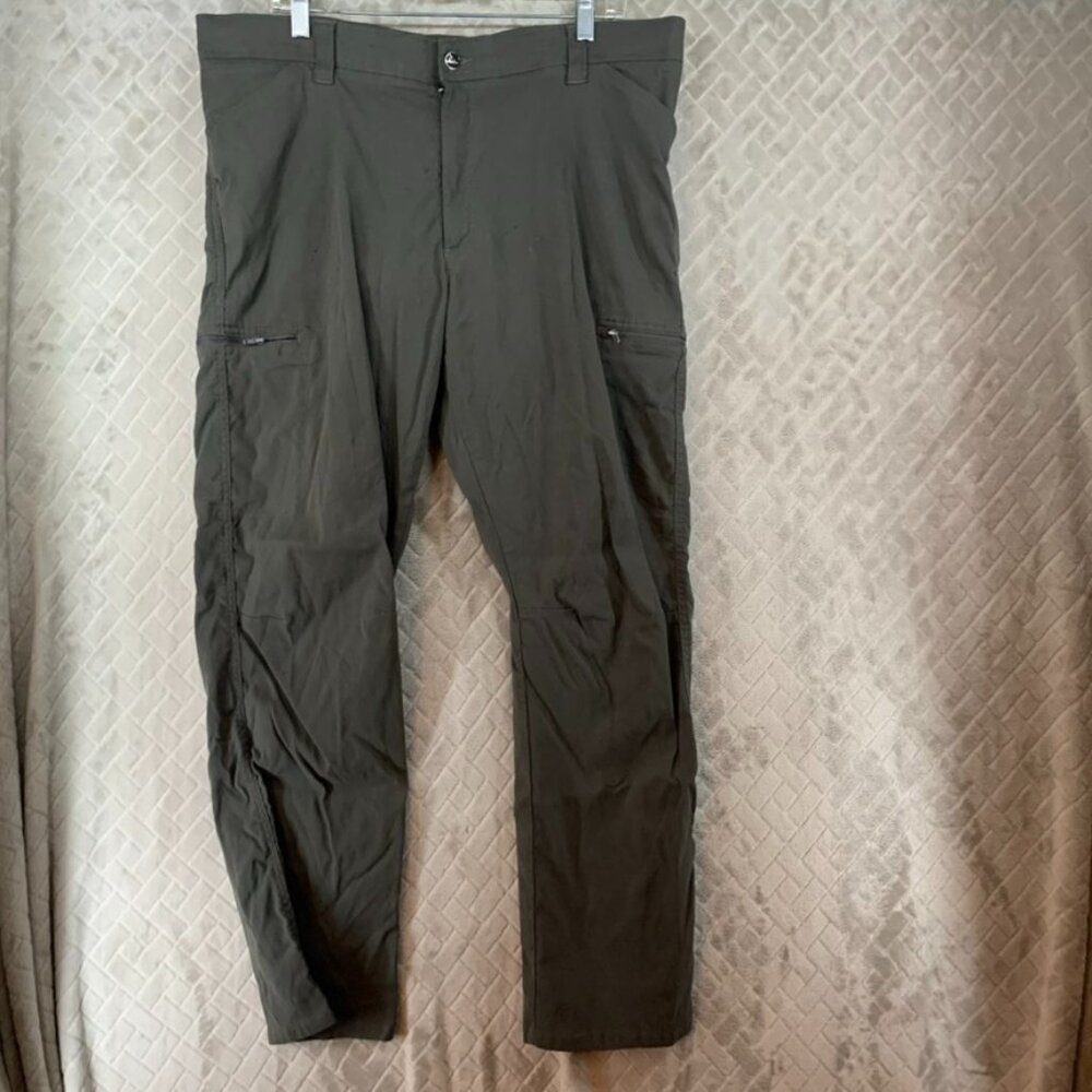 Wrangler Cargo Pants 38x30 Dark Gray Lightweight Nylon Blend Straight Leg Hiking